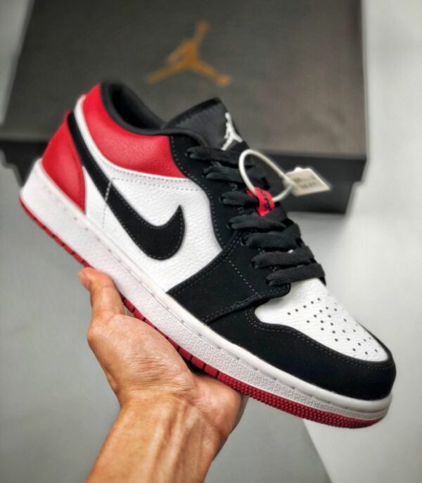 Air Jordan 1 Low Black Toe 2019 - 553558-116