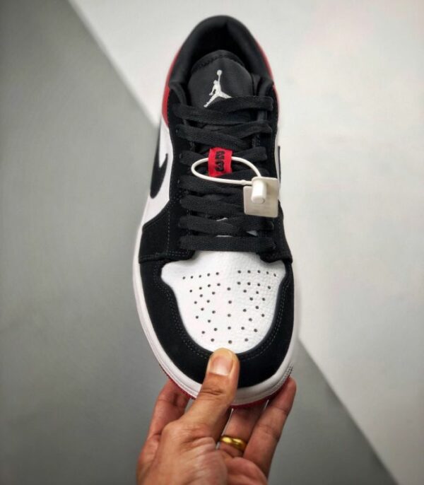 Air Jordan 1 Low Black Toe 2019 - 553558-116