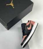 Jordan 1 Low Crimson Tint - 553558-034